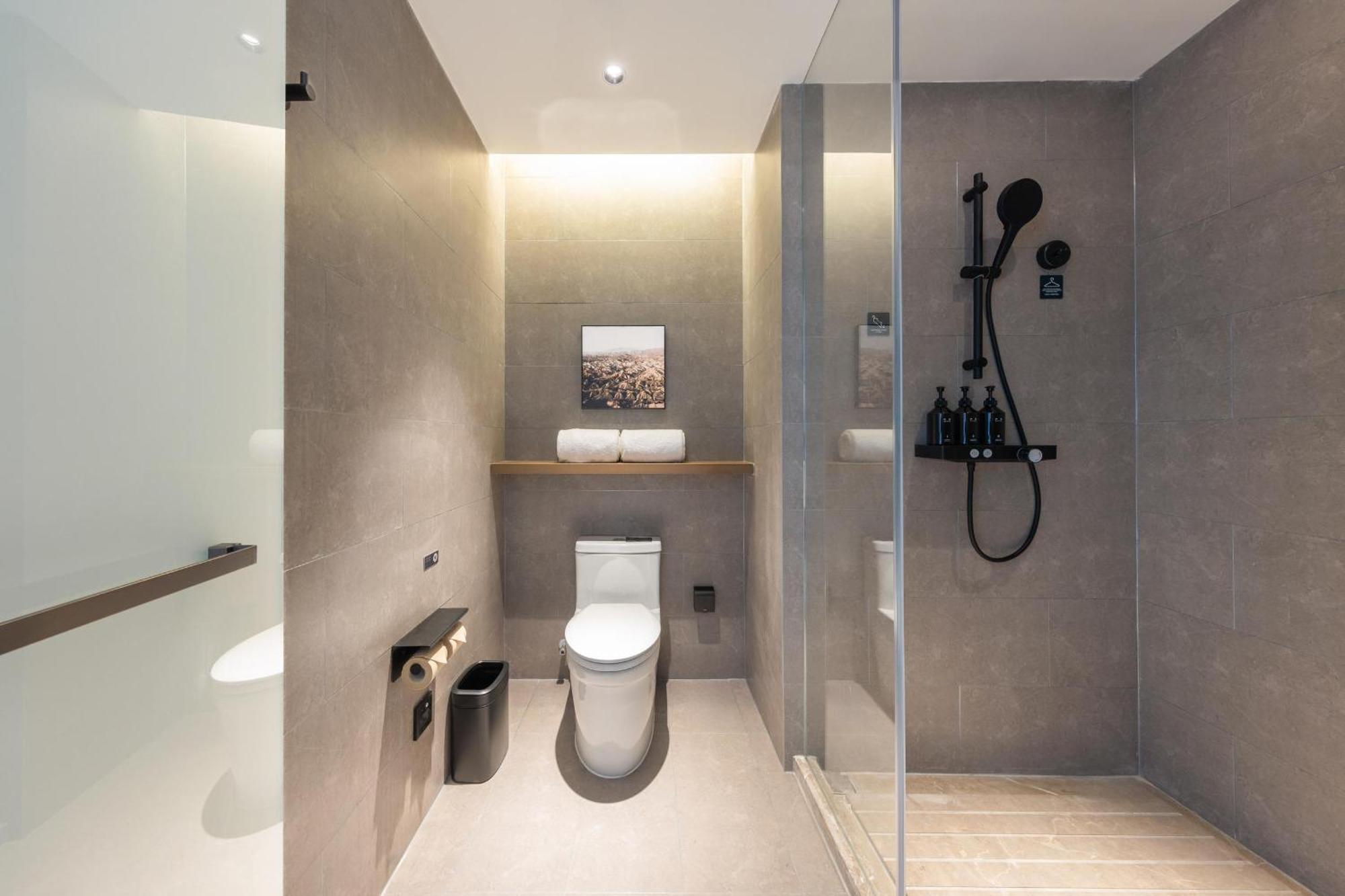 Atour Hotel Wuhan Chuhe Han Street Hongshan Plaza Εξωτερικό φωτογραφία