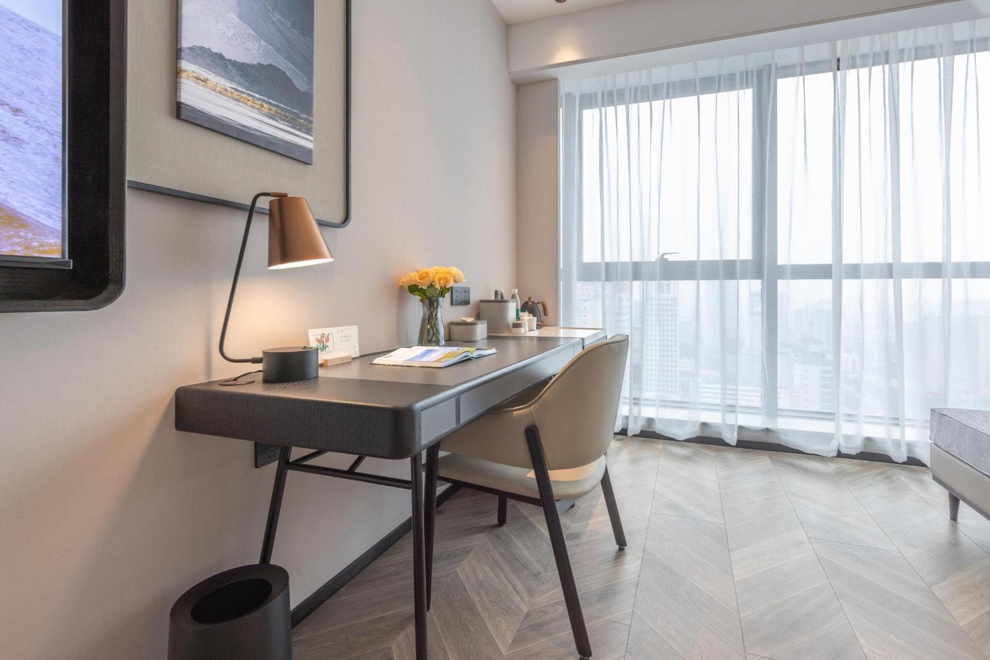 Atour Hotel Wuhan Chuhe Han Street Hongshan Plaza Εξωτερικό φωτογραφία