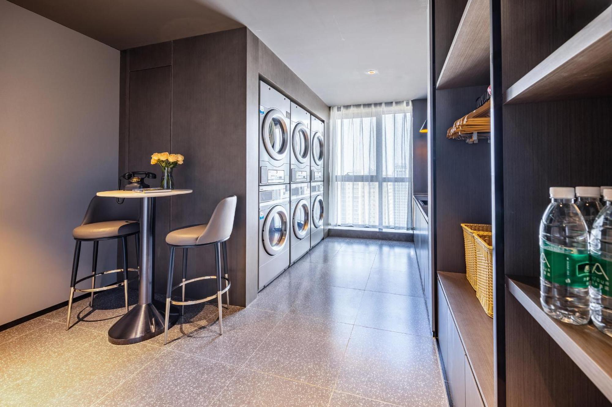 Atour Hotel Wuhan Chuhe Han Street Hongshan Plaza Εξωτερικό φωτογραφία